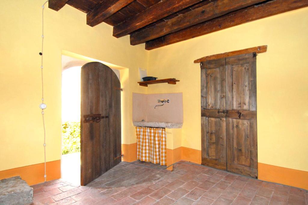 Antica Dimora Dell'Ortolano Appartement Castellaro  Kamer foto