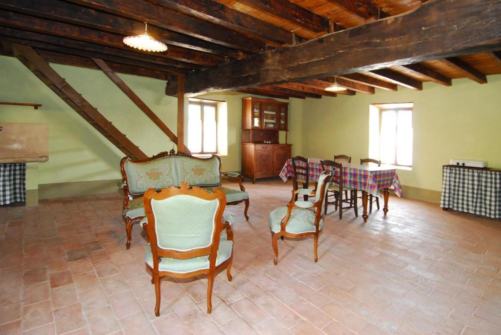 Antica Dimora Dell'Ortolano Appartement Castellaro  Kamer foto