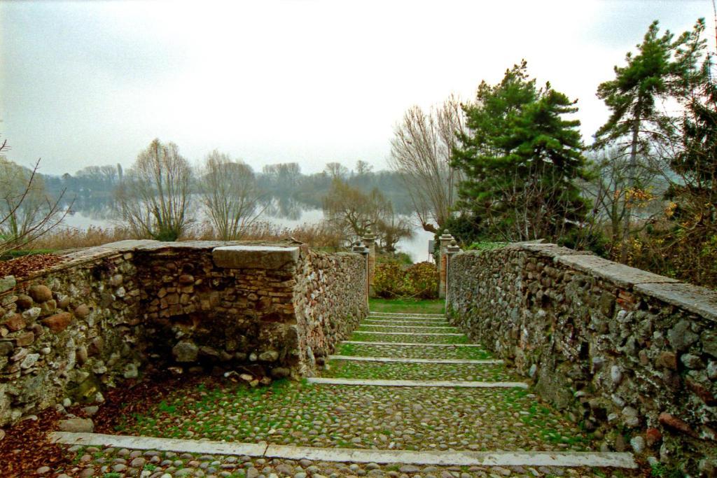 Antica Dimora Dell'Ortolano Appartement Castellaro  Buitenkant foto